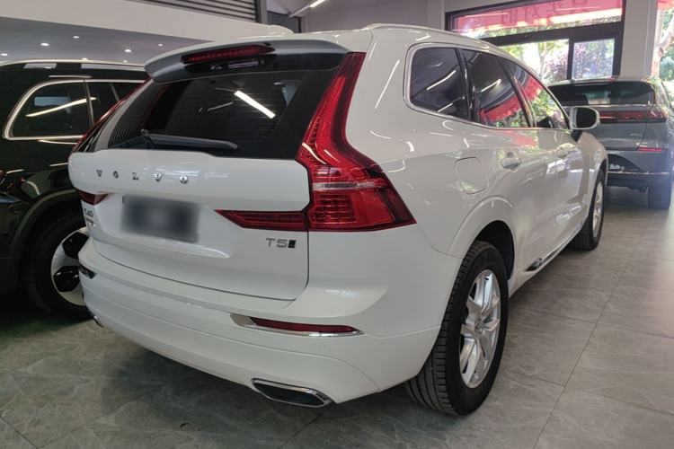 Used Volvo XC60 2021 T5 4x4 Smart Luxury Edition Rear Right 45 Deg