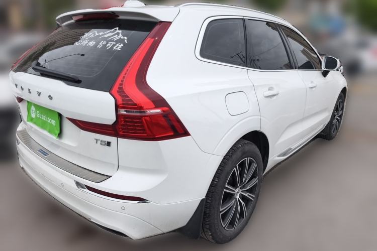 Used Volvo XC60 2021 T5 4x4 Smart Luxury Edition Rear Right 45 Deg