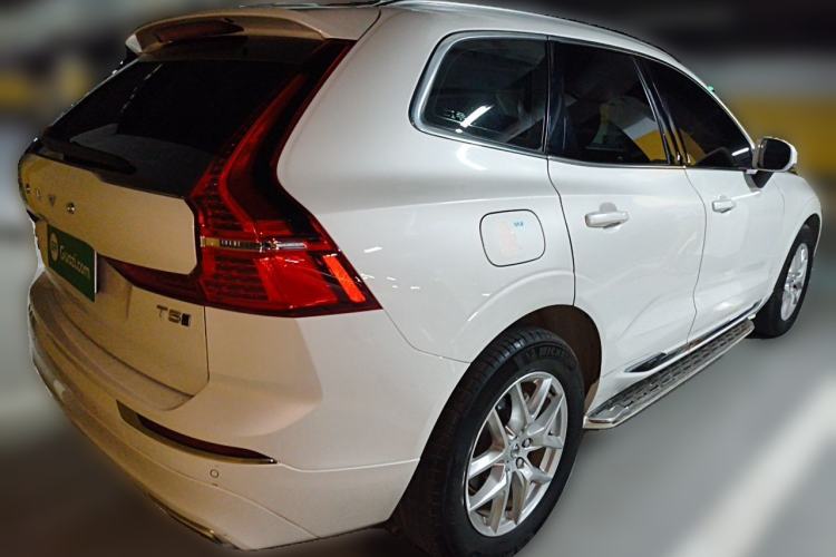 Used Volvo XC60 2021 T5 4x4 Smart Luxury Edition Rear Right 45 Deg