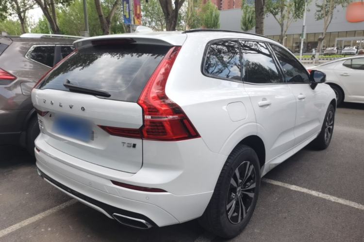 Used Volvo XC60 2021 T5 4x4 Zhiyi Sport Edition Rear Right 45 Deg