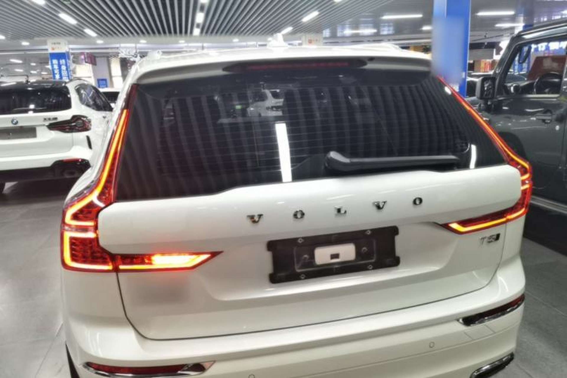 Used Volvo XC60 2021 T5 4x4 Smart Luxury Edition Rear