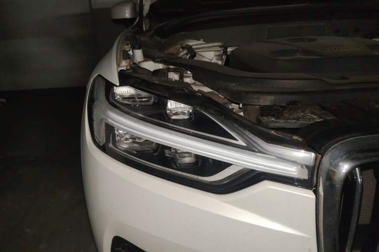 Used Volvo XC60 2021 T5 4x4 Smart Luxury Edition Right Front Headlight