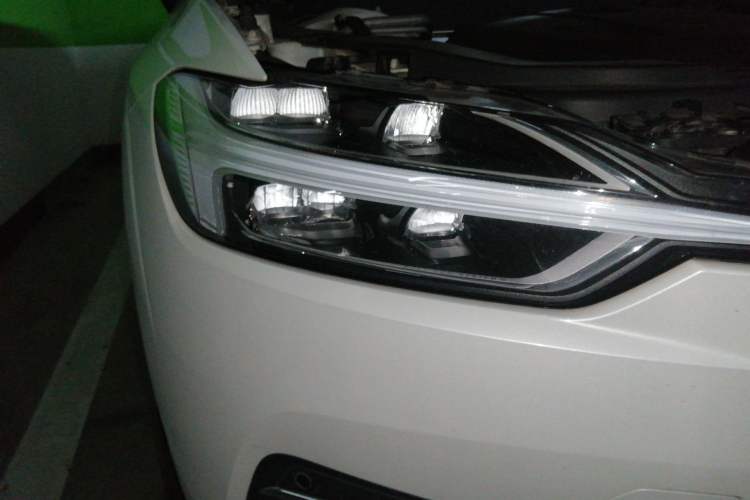 Used Volvo XC60 2021 T5 4x4 Smart Luxury Edition Right Front Headlight