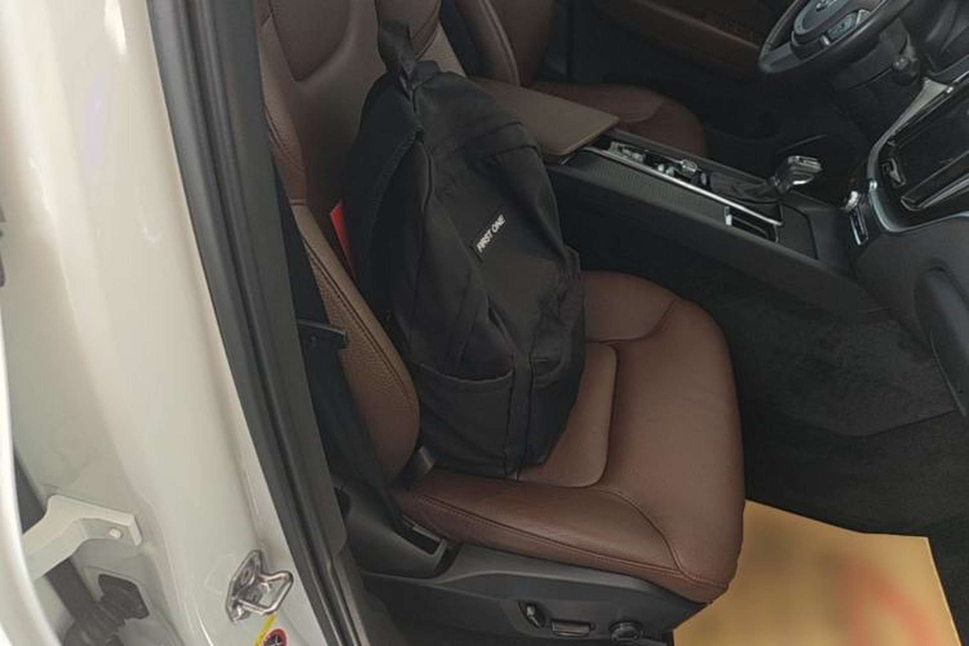 Used Volvo XC60 2021 T5 4x4 Smart Luxury Edition Right Front Seat