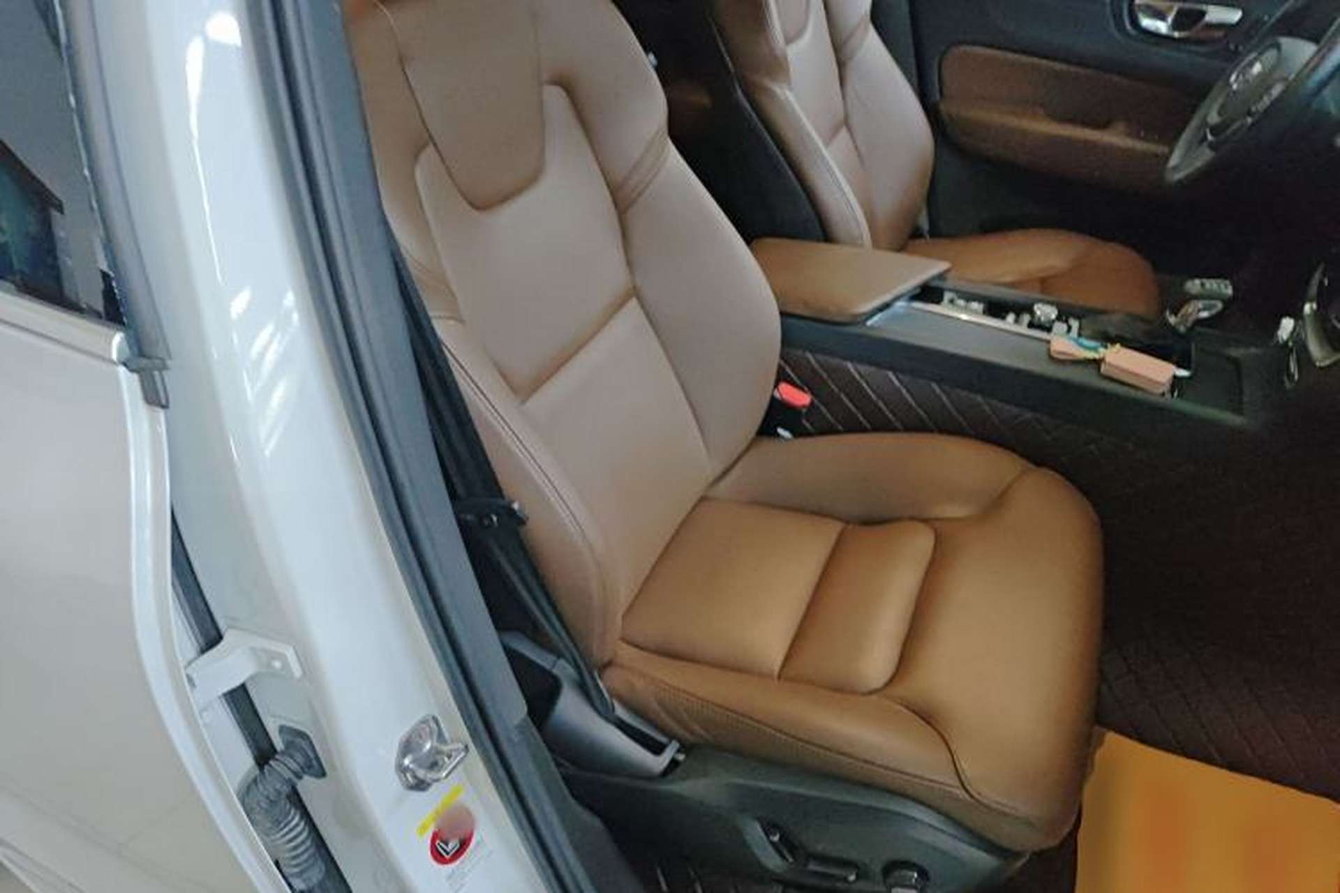 Used Volvo XC60 2021 T5 4x4 Smart Luxury Edition Right Front Seat