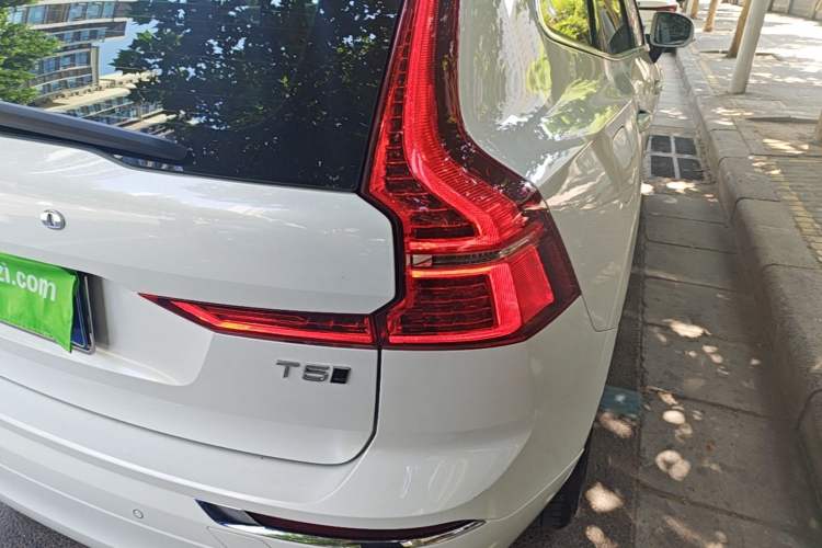 Used Volvo XC60 2021 T5 4x4 Smart Luxury Edition Right Rear Taillight