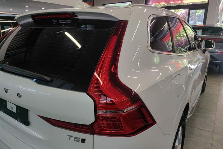 Used Volvo XC60 2021 T5 4x4 Smart Luxury Edition Right Rear Taillight