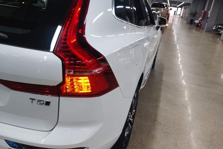 Used Volvo XC60 2021 T5 4x4 Zhiya Luxury Edition Right Rear Taillight