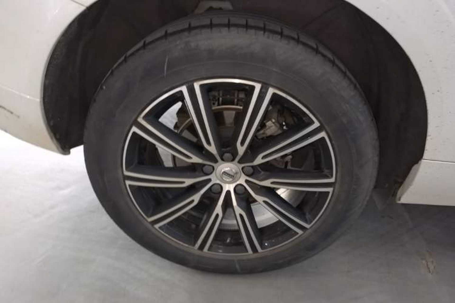 Used Volvo XC60 2021 T5 4x4 Smart Luxury Edition Right Rear Wheel Hub