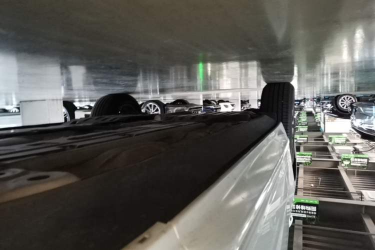 Used Volvo XC60 2021 T5 4x4 Zhiyi Sport Edition Right Side Sill