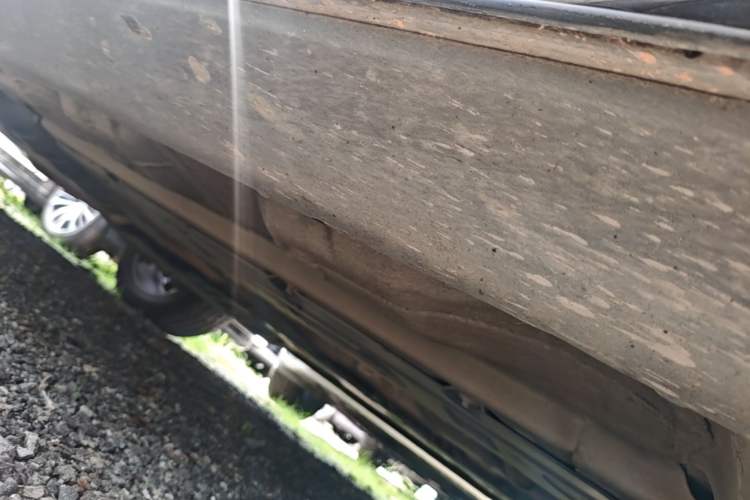 Used Volvo XC60 2021 T5 4x4 Smart Luxury Edition Right Side Sill