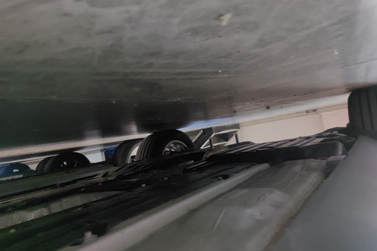 Used Volvo XC60 2021 T5 4x4 Smart Luxury Edition Right Side Sill