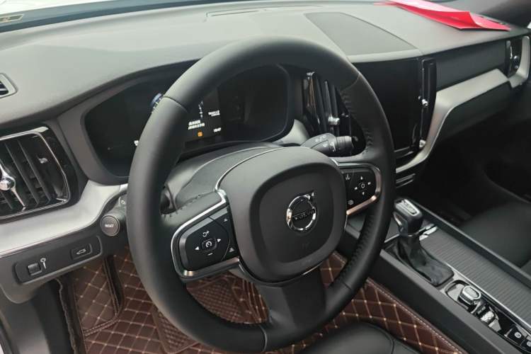 Used Volvo XC60 2021 T5 4x4 Zhiyi Sport Edition Steering Wheel
