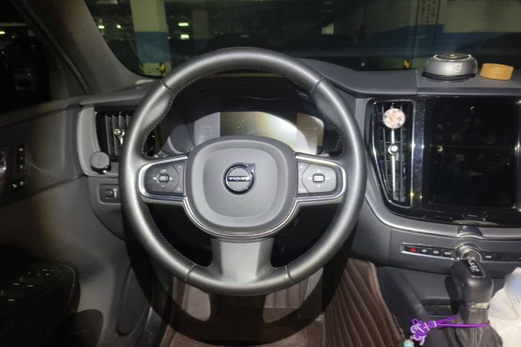 Used Volvo XC60 2021 T5 4x4 Zhiyi Sport Edition Steering Wheel