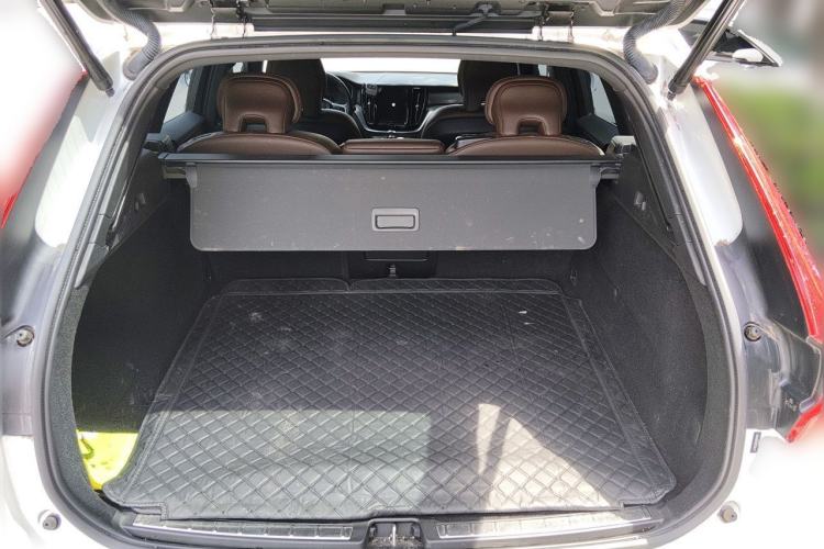 Used Volvo XC60 2021 T5 4x4 Smart Luxury Edition Trunk