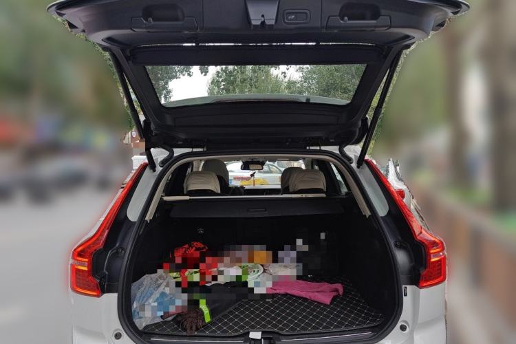 Used Volvo XC60 2021 T5 4x4 Smart Luxury Edition Trunk