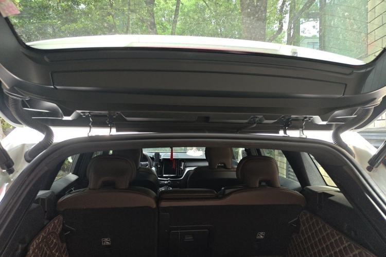 Used Volvo XC60 2021 T5 4x4 Smart Luxury Edition Trunk