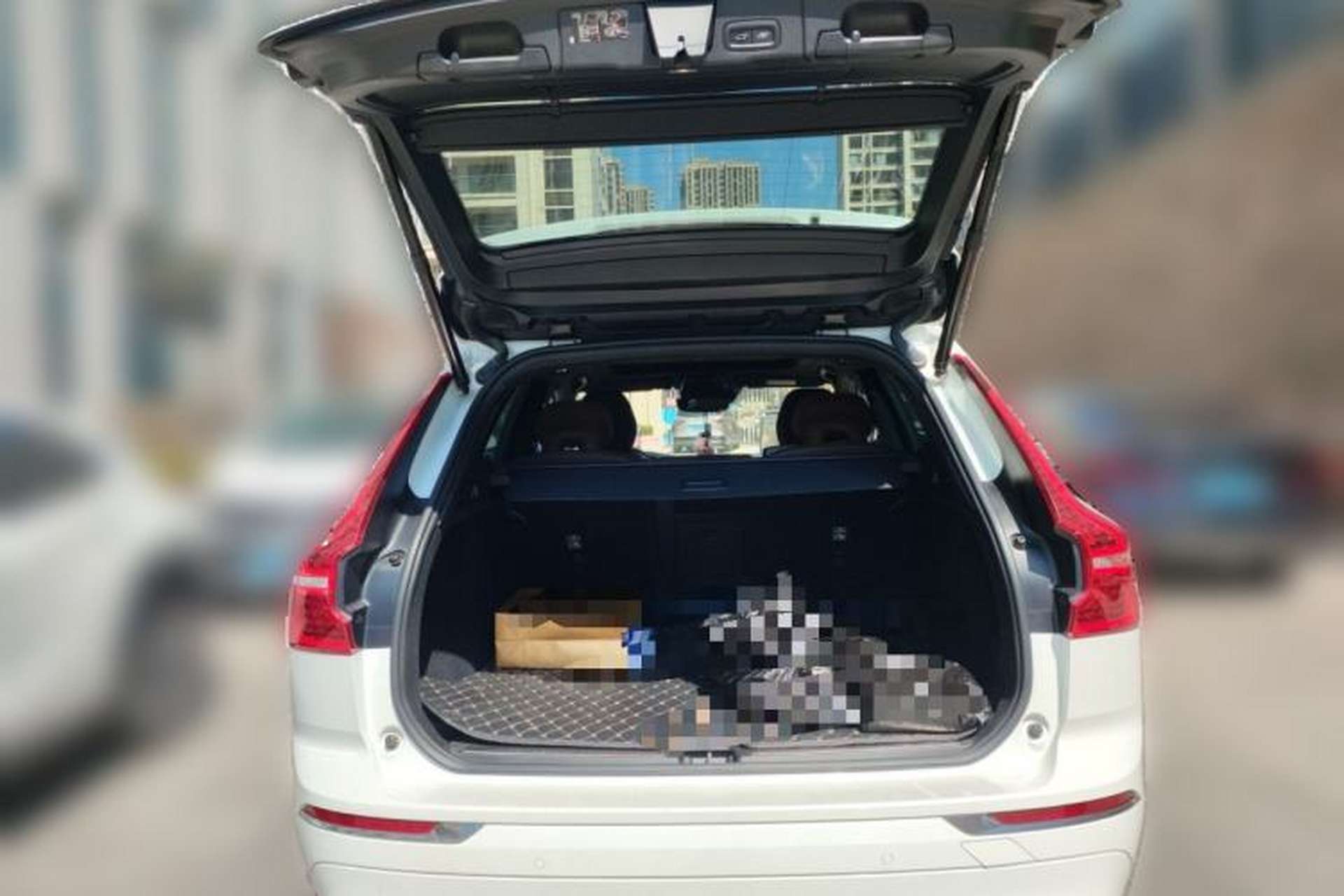 Used Volvo XC60 2021 T5 4x4 Smart Luxury Edition Trunk