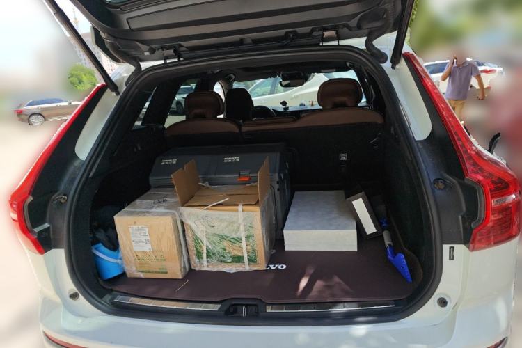 Used Volvo XC60 2021 T5 4x4 Smart Luxury Edition Trunk