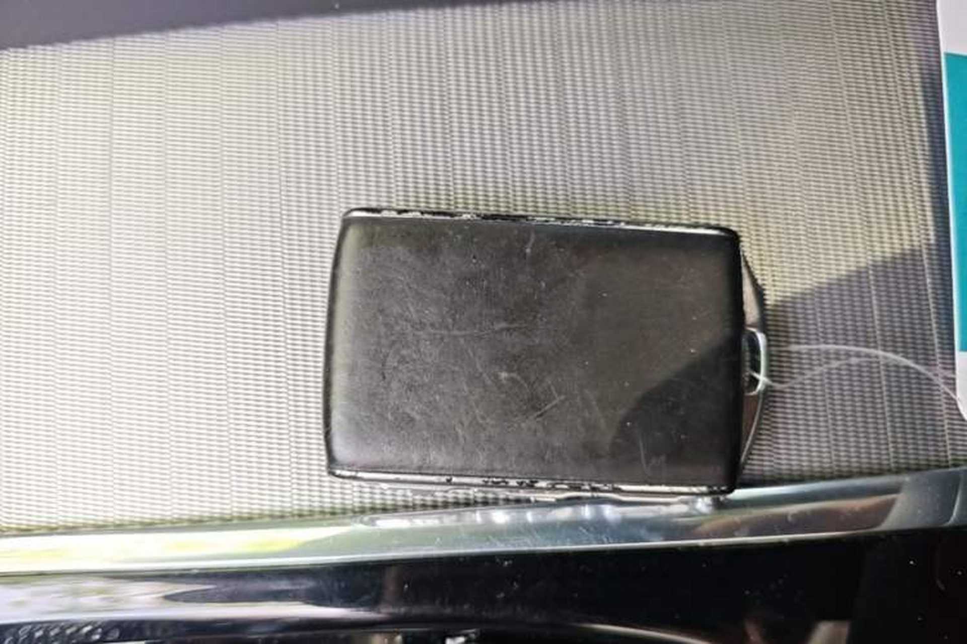 Used Volvo XC60 2021 T5 4x4 Smart & Advanced Sport Edition Vehicle Key