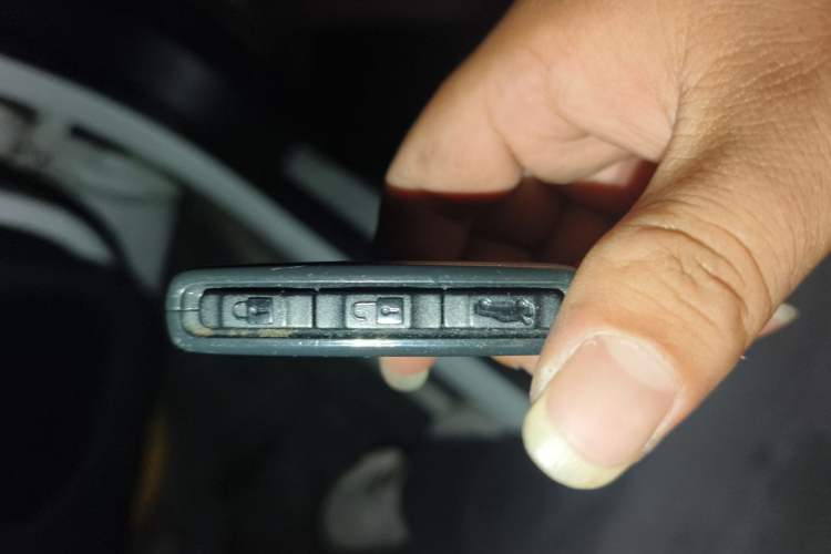 Used Volvo XC60 2021 T5 4x4 Zhiyi Sport Edition Vehicle Key
