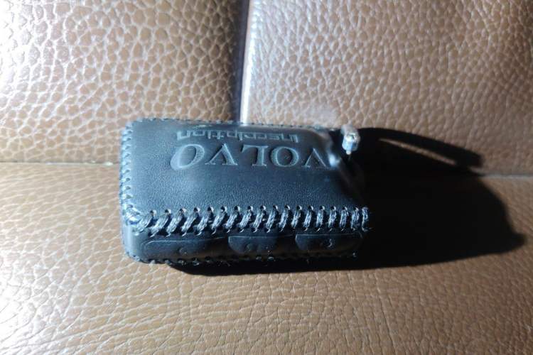 Used Volvo XC60 2021 T5 4x4 Smart Luxury Edition Vehicle Key