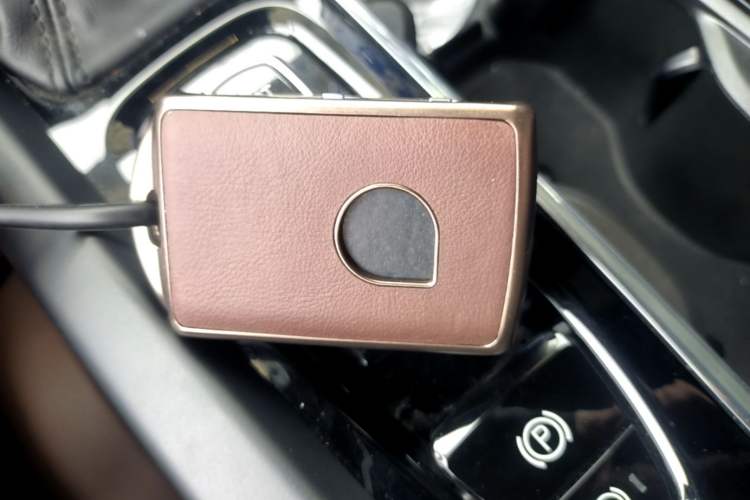 Used Volvo XC60 2021 T5 4x4 Smart Luxury Edition Vehicle Key
