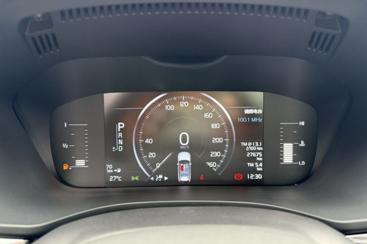 Used Volvo XC60 2021 T5 4x4 Smart Luxury Edition Instrument Cluster