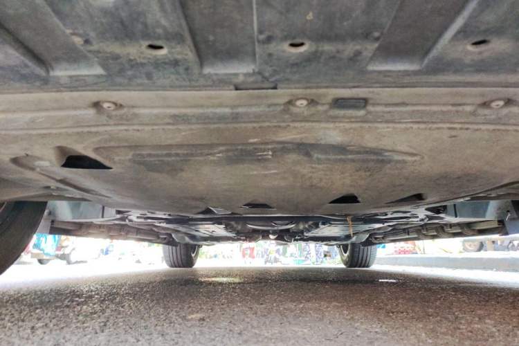 Used Volvo XC60 2022 B5 4x4 Zhiyi Luxury Edition Chassis Front