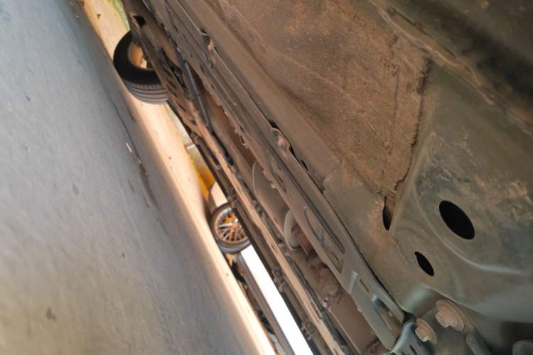 Used Volvo XC60 2022 B5 4x4 Zhiyi Luxury Edition Chassis Front Right