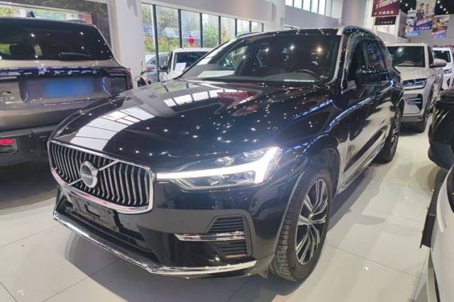 Used Volvo XC60 2022 B5 4x4 Smart Luxury Edition