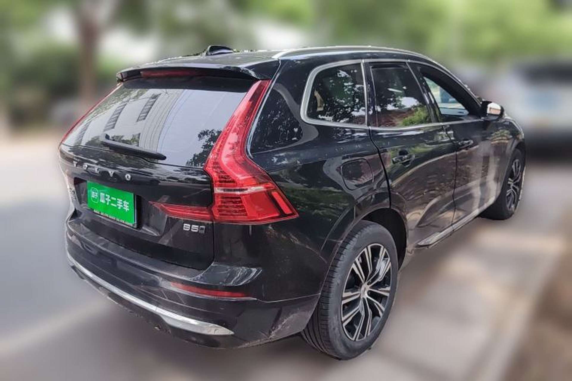 Used Volvo XC60 2022 B5 4x4 Smart Luxury Edition Exterior 5