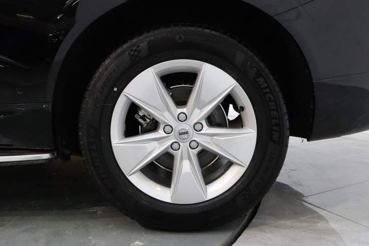 Used Volvo XC60 2022 B5 4x4 Zhiyi Luxury Edition Exterior 6