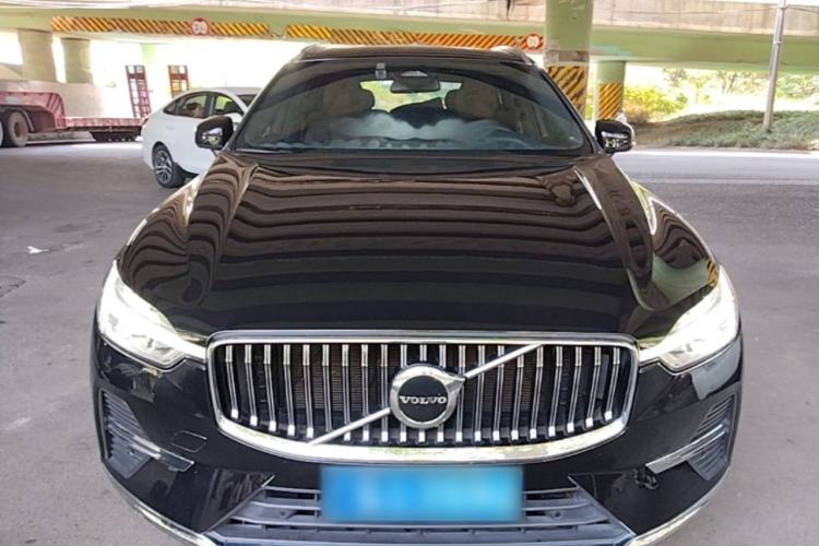 Used Volvo XC60 2022 B5 4x4 Zhiyi Luxury Edition Front