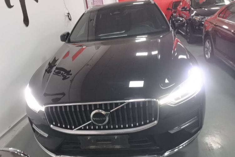 Used Volvo XC60 2022 B5 4x4 Zhiyi Luxury Edition Front