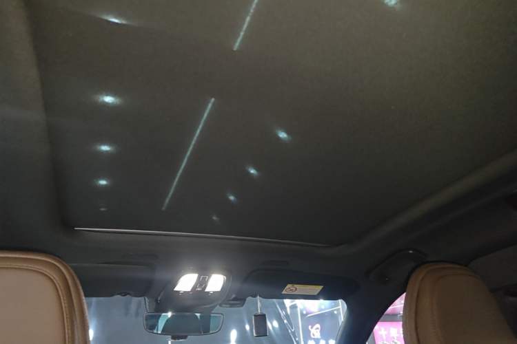 Used Volvo XC60 2022 B5 4x4 Smart Luxury Edition Headliner