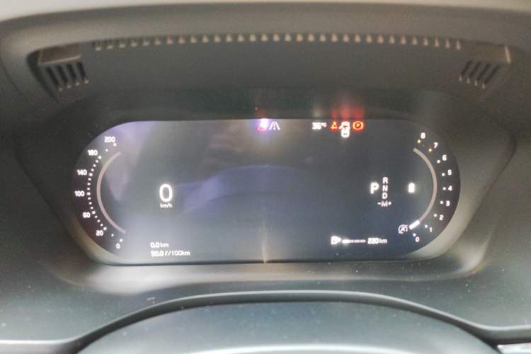 Used Volvo XC60 2022 B5 4x4 Zhiyi Luxury Edition Instrument Cluster