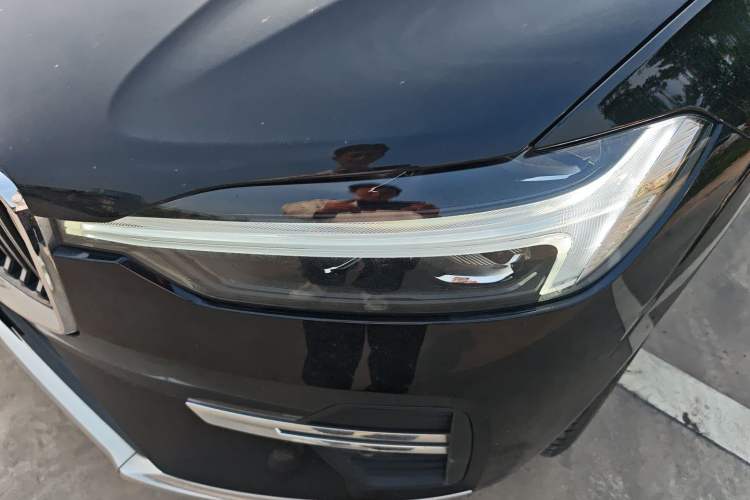 Used Volvo XC60 2022 B5 4x4 Zhiyi Luxury Edition Left Front Headlight