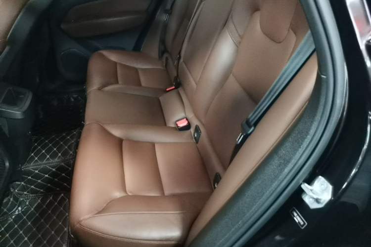 Used Volvo XC60 2022 B5 4x4 Zhiyi Luxury Edition Left Rear Seat