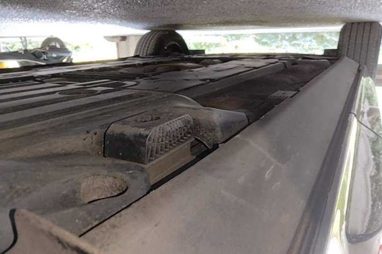 Used Volvo XC60 2022 B5 4x4 Zhiyi Luxury Edition Left Side Sill