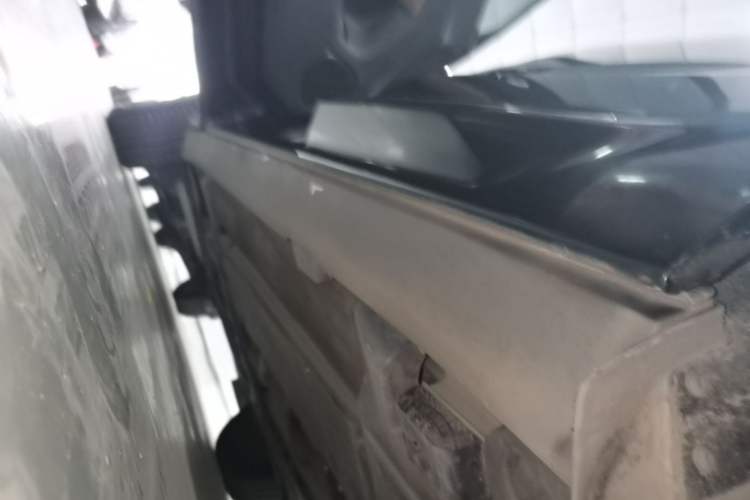 Used Volvo XC60 2022 B5 4x4 Zhiyi Luxury Edition Left Side Sill