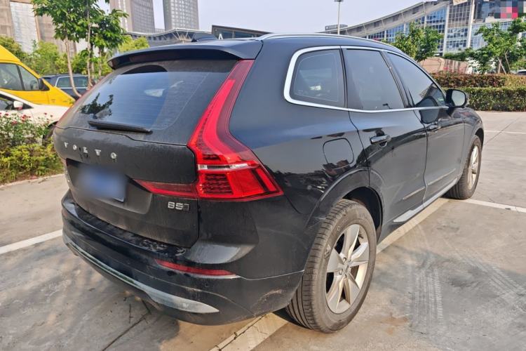 Used Volvo XC60 2022 B5 4x4 Zhiyi Luxury Edition Rear Right 45 Deg