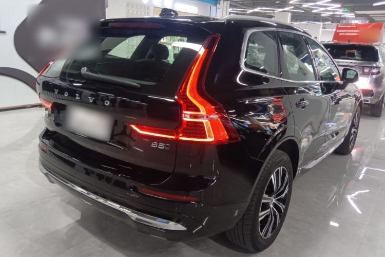 Used Volvo XC60 2022 B5 4x4 Smart Luxury Edition Rear Right 45 Deg