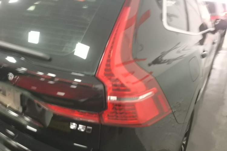 Used Volvo XC60 2022 B5 4x4 Zhiyi Luxury Edition Right Rear Taillight