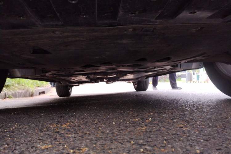 Used Volvo XC60 2022 B5 4x4 Zhiyi Luxury Edition Chassis Front