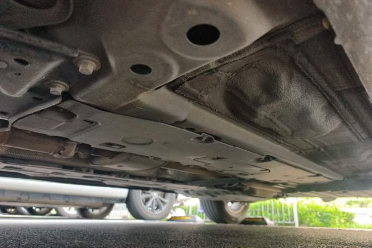 Used Volvo XC60 2022 B5 4x4 Zhiyi Luxury Edition Chassis Front Left