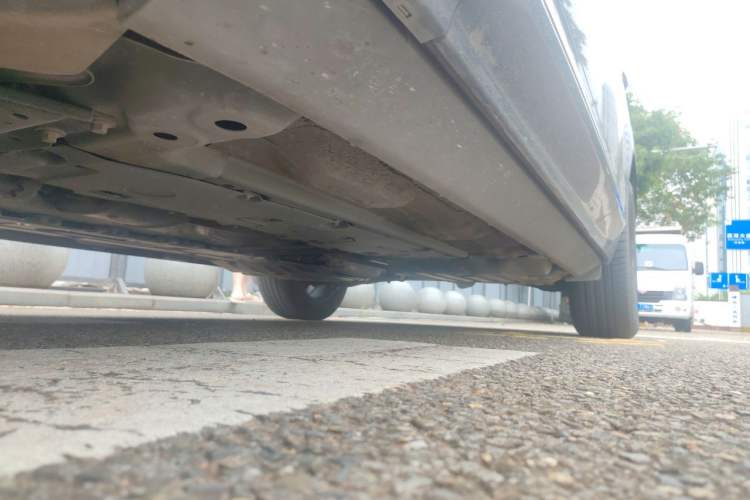 Used Volvo XC60 2022 B5 4x4 Zhiyi Luxury Edition Chassis Front Left
