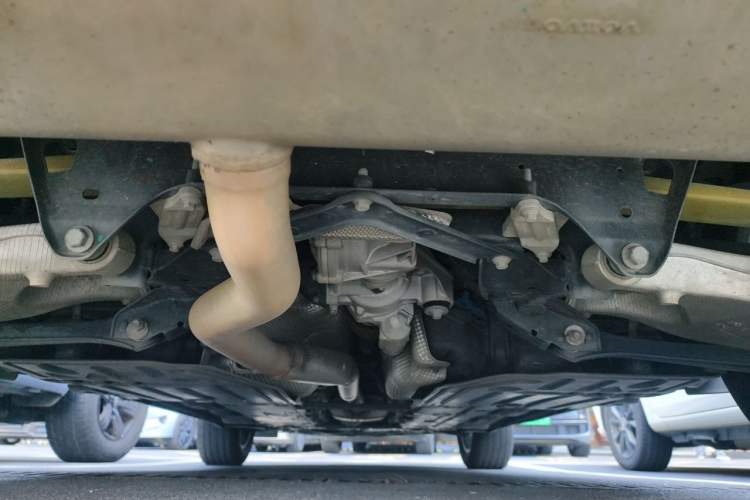 Used Volvo XC60 2022 B5 4x4 Zhiyi Luxury Edition Chassis Rear