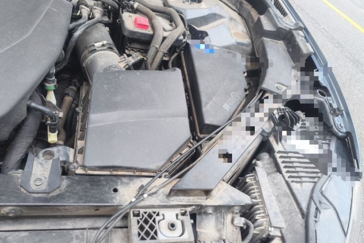 Used Volvo XC60 2022 B5 4x4 Zhiyi Luxury Edition Engine Bay Left