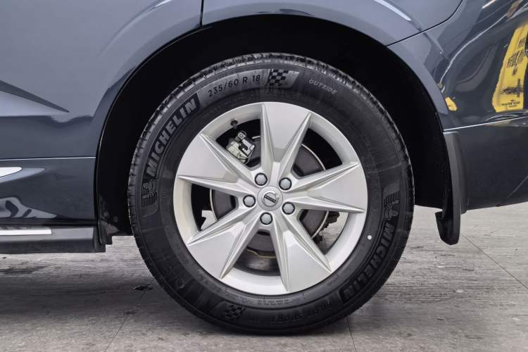 Used Volvo XC60 2022 B5 4x4 Zhiyi Luxury Edition Exterior 7